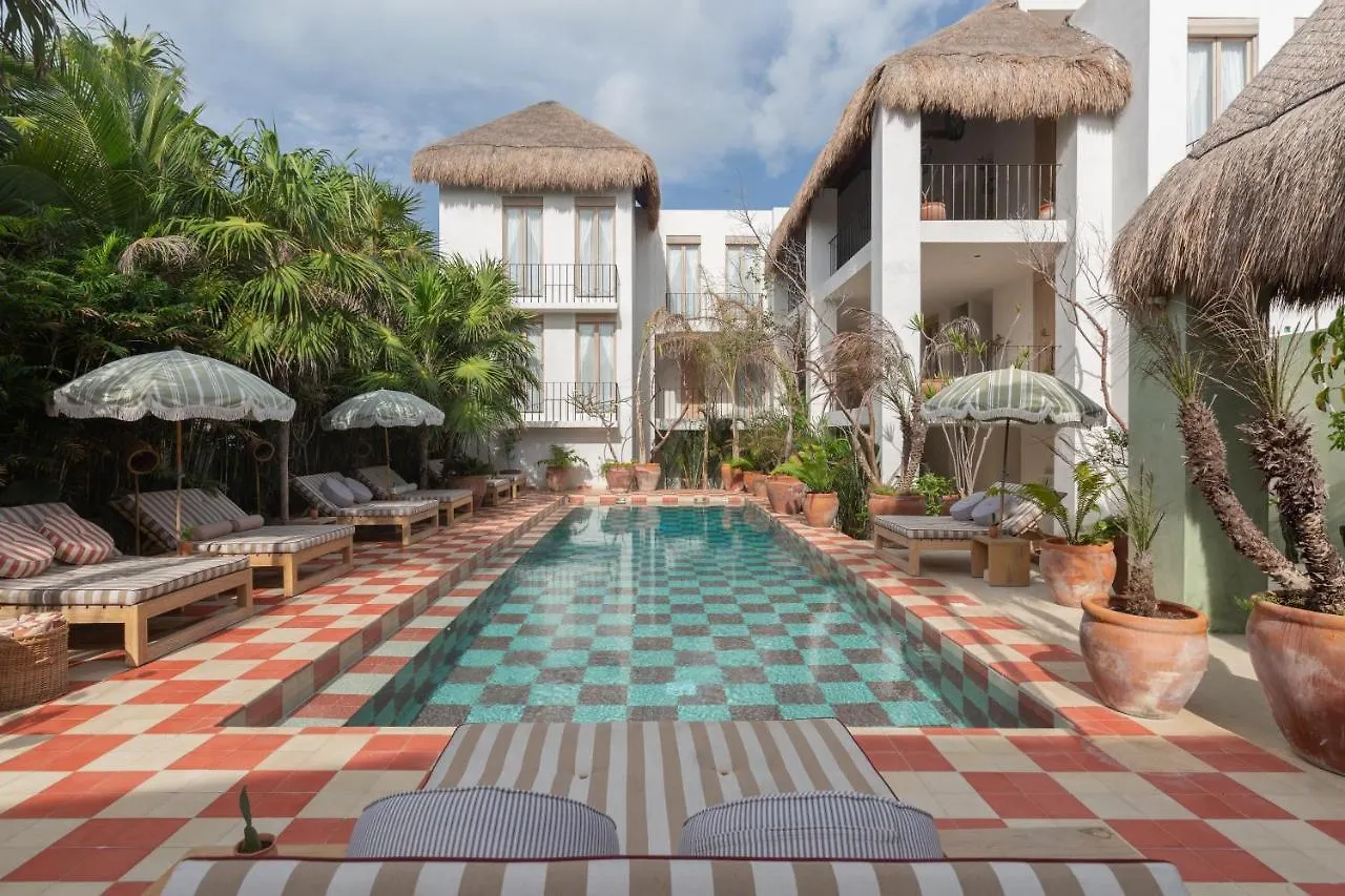 Hotel Panamera contacts
